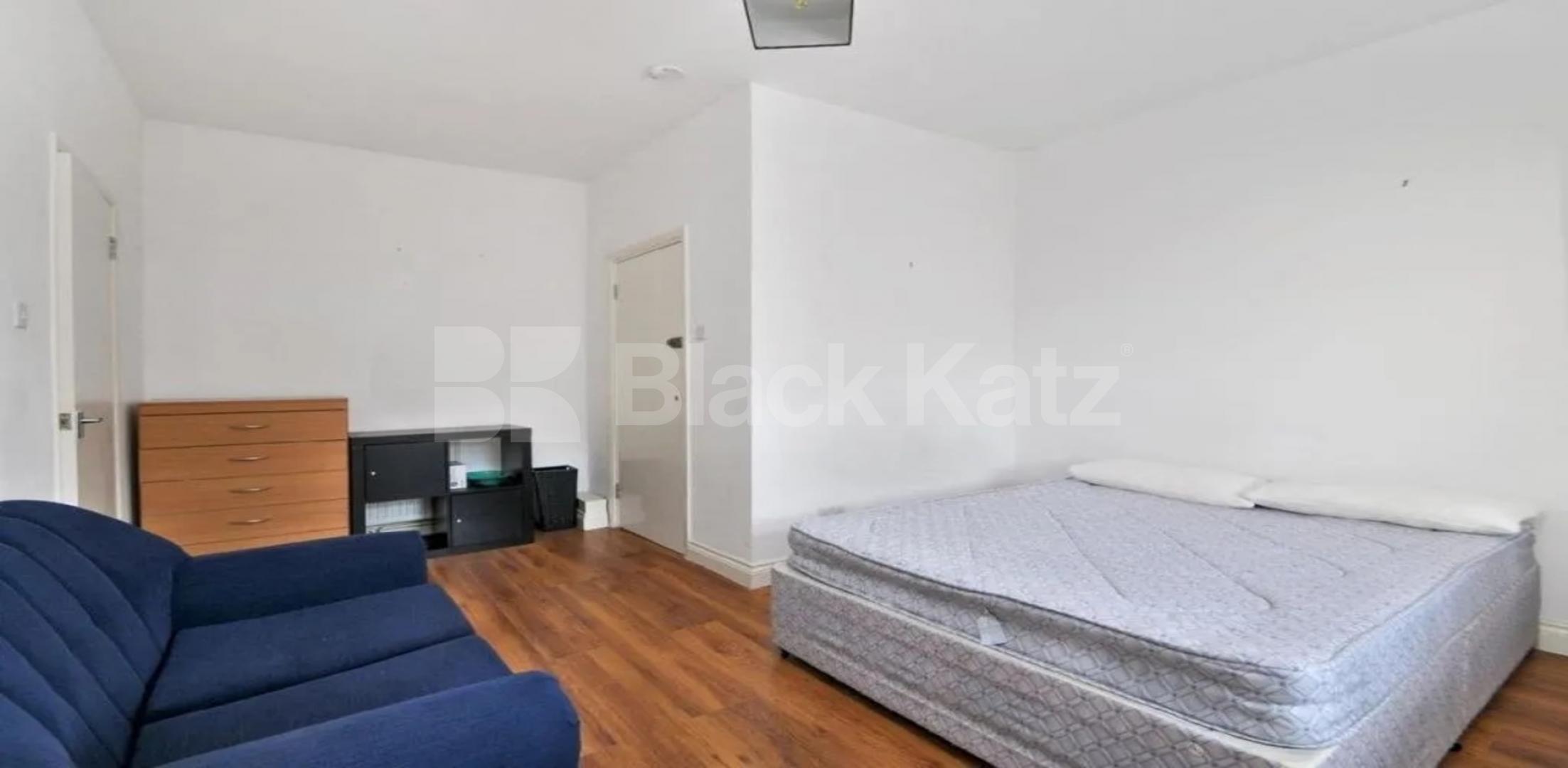 			NEW INSTRUCTION!, Studio Apartment, 1 bath, 1 reception Apartment			 Mount View Road, FINSBURY PARK-STROUD GREEN